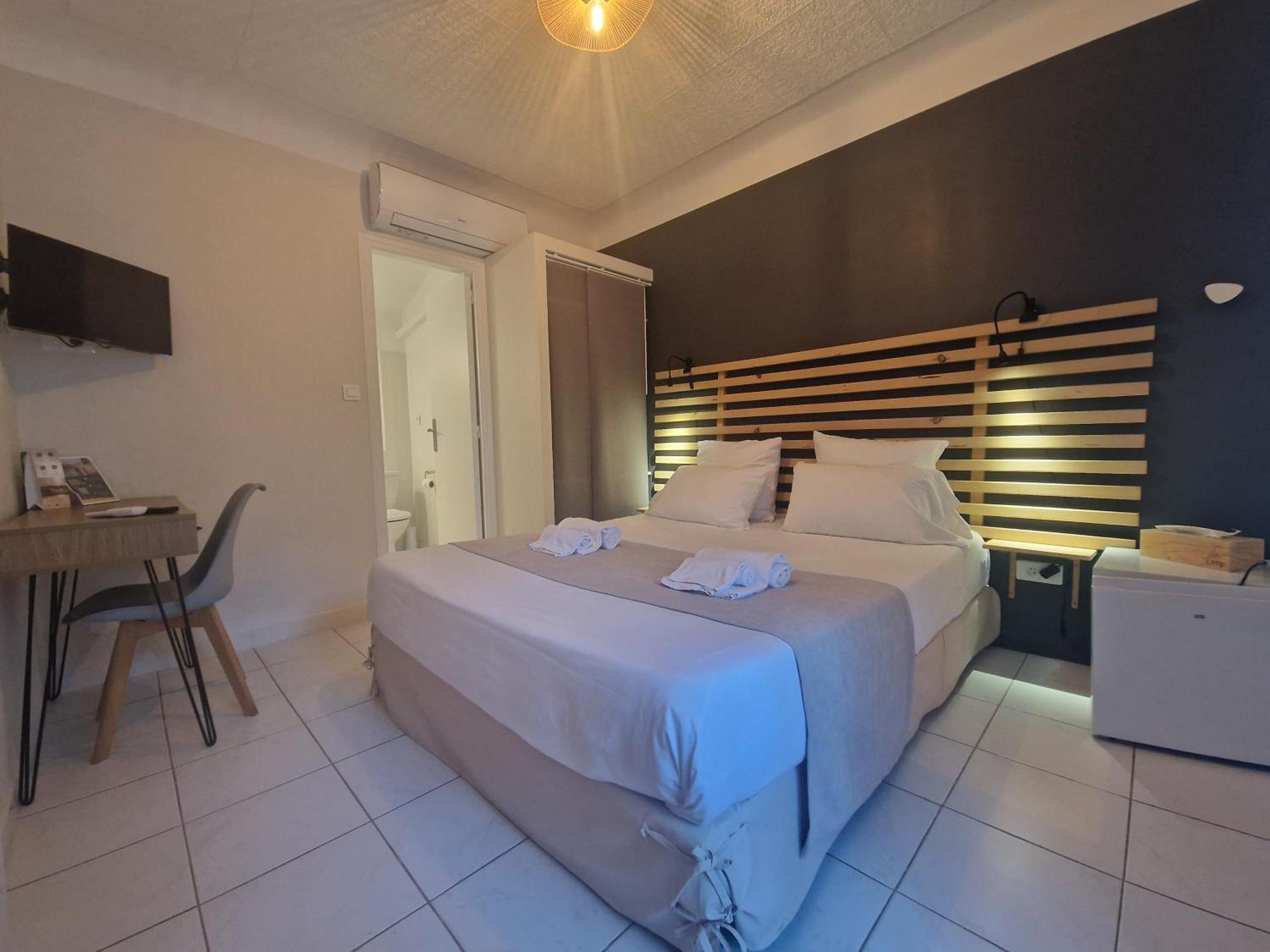 Le Cosy Hotell Saint Aygulf Eksteriør bilde